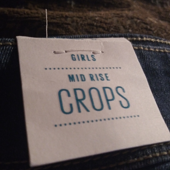 NWT RUE 21 MID RISE CROPS - Picture 8 of 8